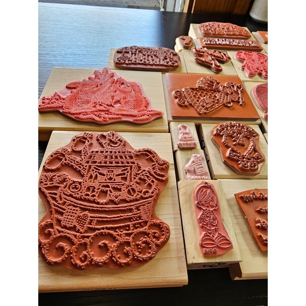 Wooden Rubber Stamps Lot of 33 Variety of Sizes - Picture 4 of 12